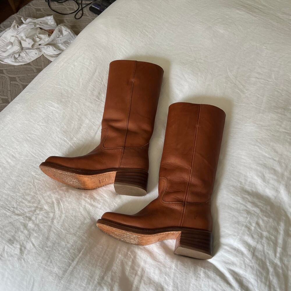 Frye Campus Boots in Brown